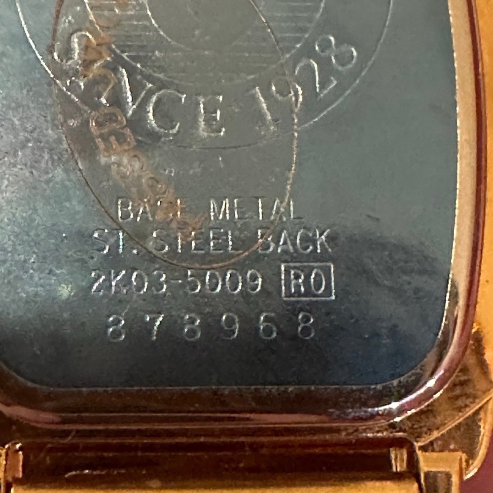 Extremely Hard to Find NIB Vintage Mickey Mouse Seiko Watch Price is Firm - Picture 8 of 9